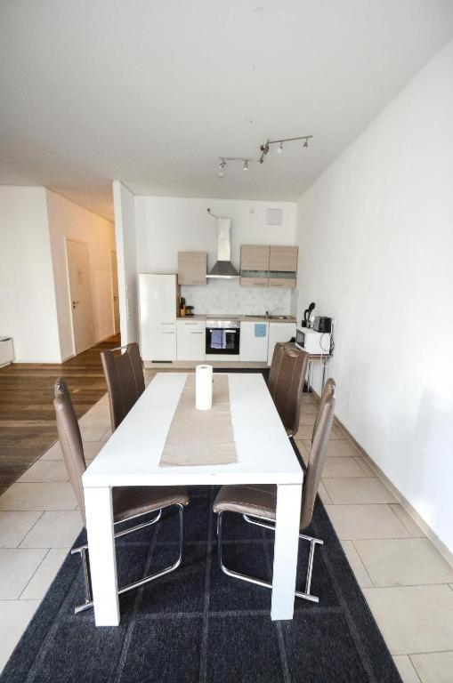 High-Quality In The Heart Of Stuttgart 4 Apartment Bagian luar foto