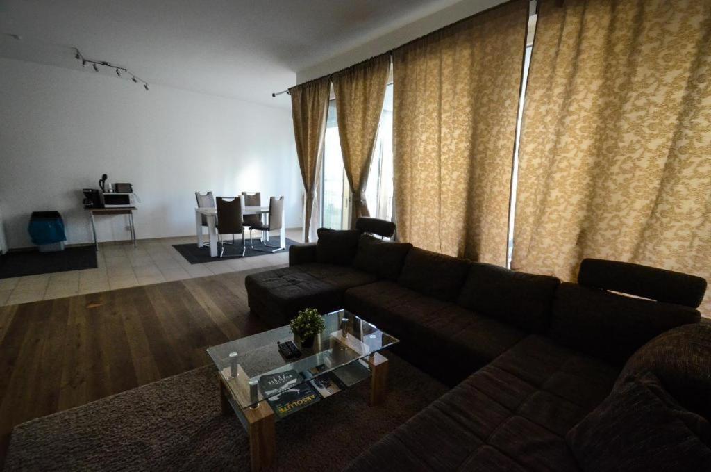 High-Quality In The Heart Of Stuttgart 4 Apartment Bagian luar foto