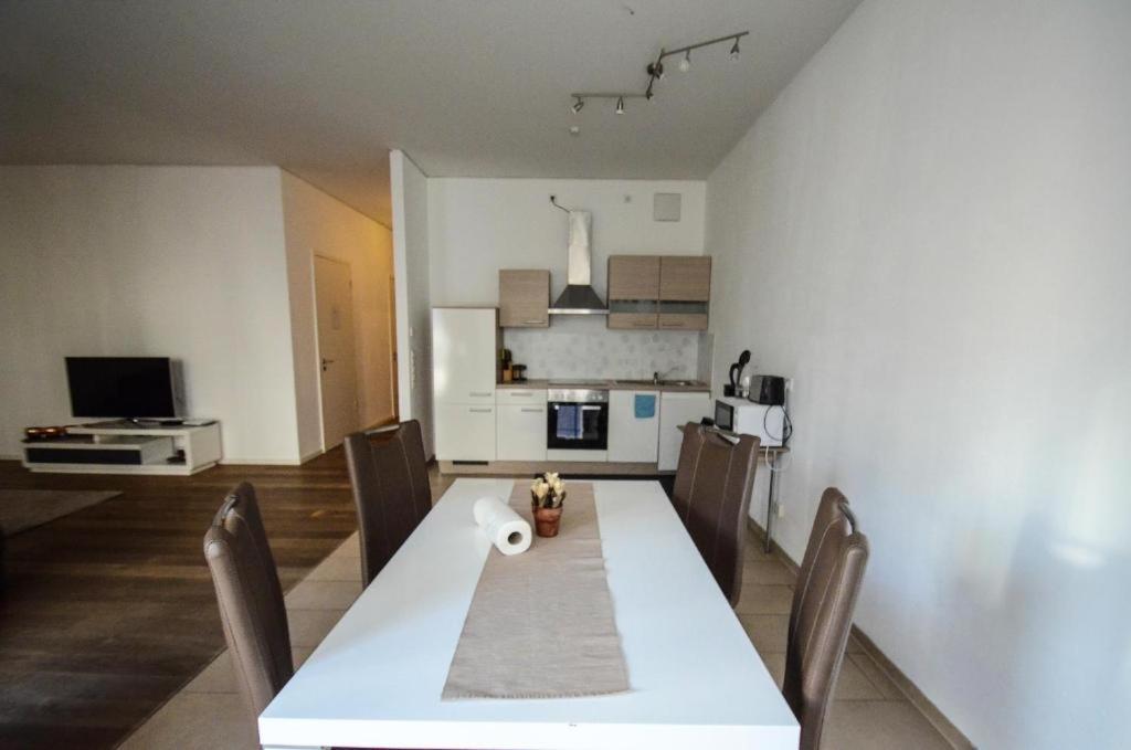 High-Quality In The Heart Of Stuttgart 4 Apartment Bagian luar foto