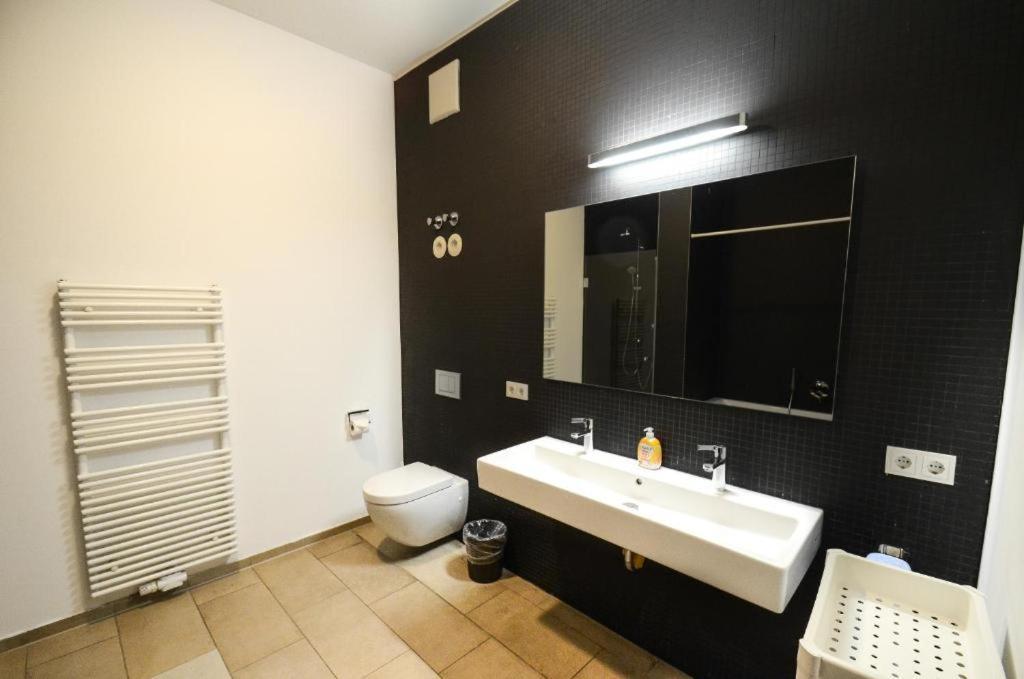High-Quality In The Heart Of Stuttgart 4 Apartment Bagian luar foto